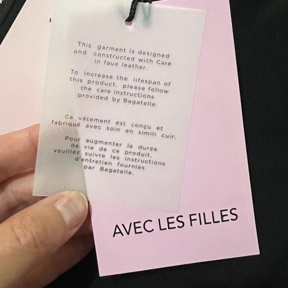 Avec Les Filles LARGE Faux Leather Puffy Sleeve Zipper Back Square Neck Crop Top - Picture 9 of 13